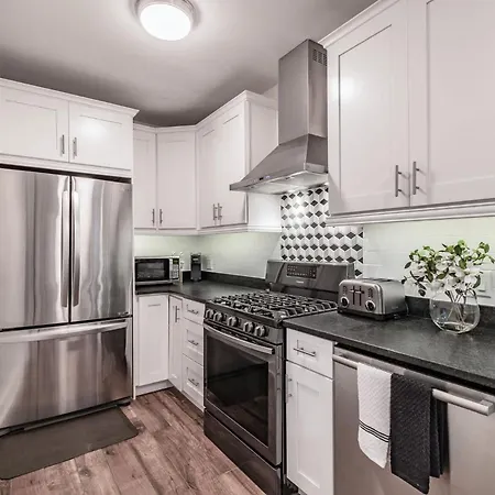 Designer Sun Filled Condo - Walk To Town St. Petersburg Exterior photo
